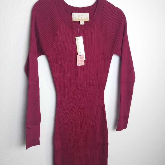 BESTOW Large Pullover Faux Decor Zipper Burgundy Rib Knit Sweater Top - Picture 6 of 8
